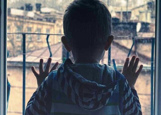 Condenan a profesora que abofeteó a niño en Quirihue