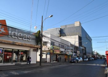 Iniciarán retiro de cables en desuso en el centro de Chillán