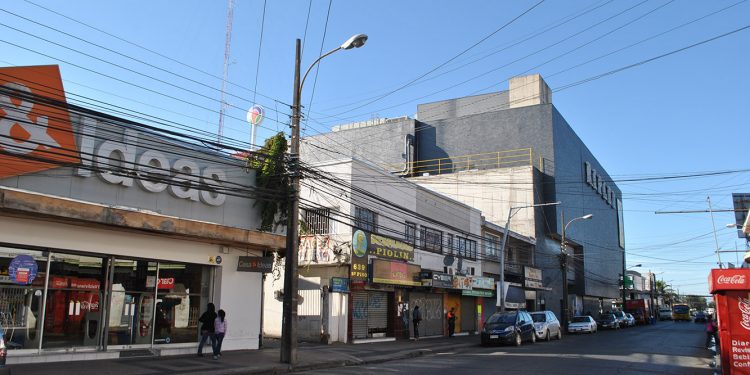 Iniciarán retiro de cables en desuso en el centro de Chillán