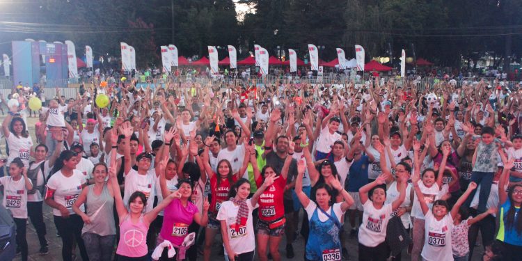 Cerca de 2.000 personas participaron en la Corrida Nocturna IND Ñuble