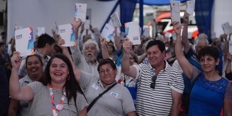 Lanzan guía que reúne 64 fondos concursables por más de 200 millones de dólares