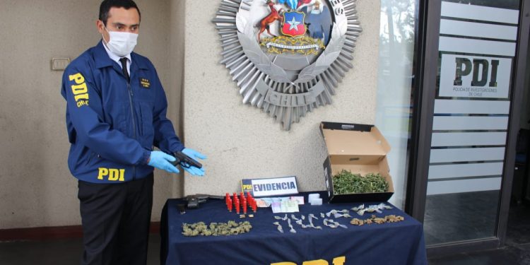 Desbaratan clan familiar que vendía drogas a estudiantes en plaza La Victoria