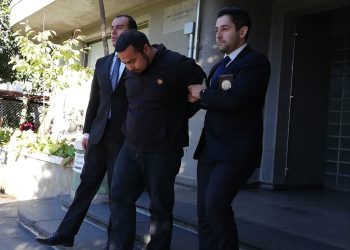 Detienen en Pinto a sujeto que se hacía pasar por chef internacional para cometer delitos
