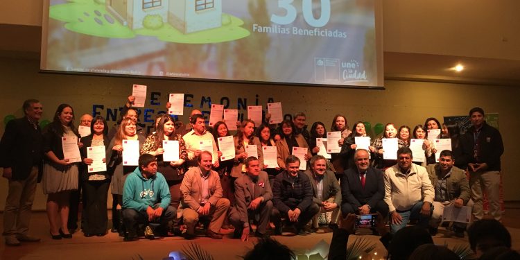 Ránquil: Tras 18 años de espera familias reciben subsidios habitacionales