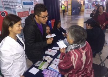 Controlan presión arterial en Terminal de Buses de Chillán