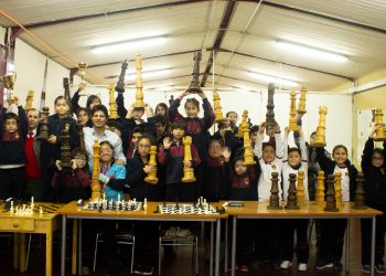 Pequeña chillaneja con Síndrome de Down clasificó a Regional de Ajedrez