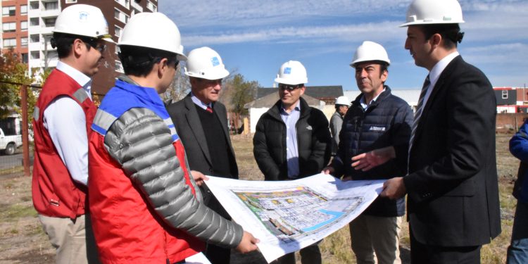 Traspasan terrenos para la construcción del Centro de Justicia
