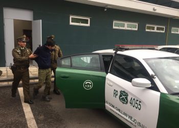 Detienen a sujeto acusado de golpear a su hermano y amenazar al grupo familiar