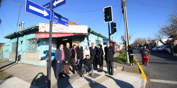 Semáforo en Independencia con el Roble pone fin a una de las esquinas de la muerte en Chillán