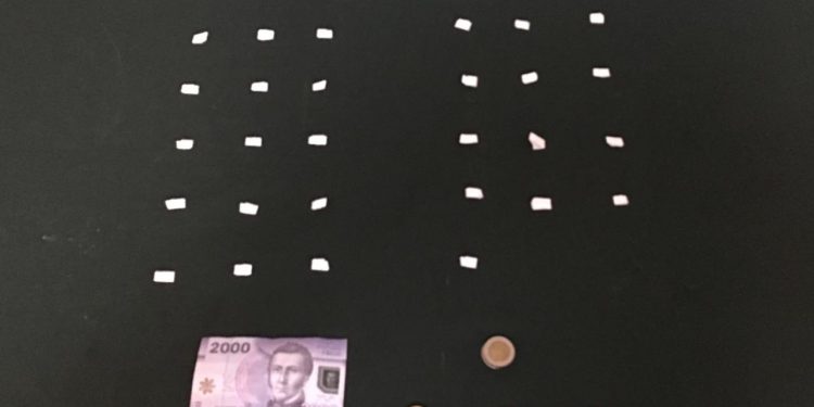 San Carlos: Detienen a tres sujetos por venta de pasta base