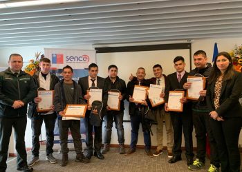 19 reclusos se certifican de maestro ayudante de albañil