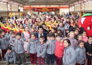Alumnos de Pinto disfrutarán día de esquí y snowboard con Ministra del Deporte