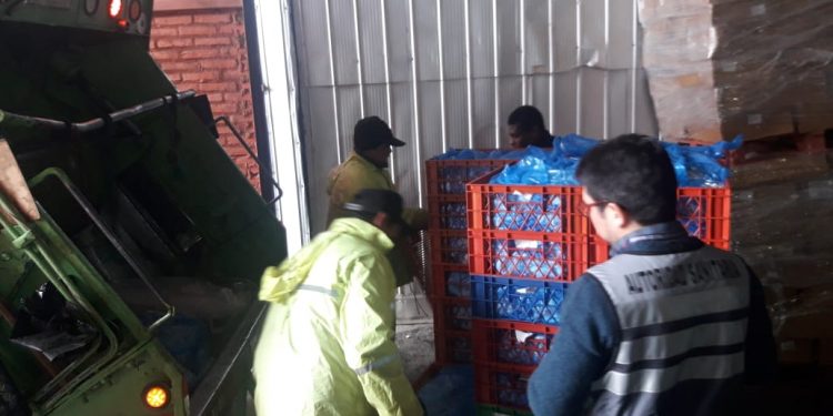 Decomisan 3.800 kilos de carne en distribuidora de Chillán