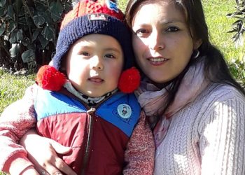 Niño de Bulnes con rara enfermedad comienza a recibir costoso tratamiento