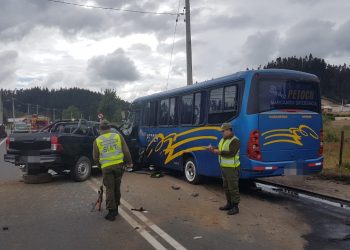 Investigan causa de choque frontal que dejó un muerto en Trehuaco