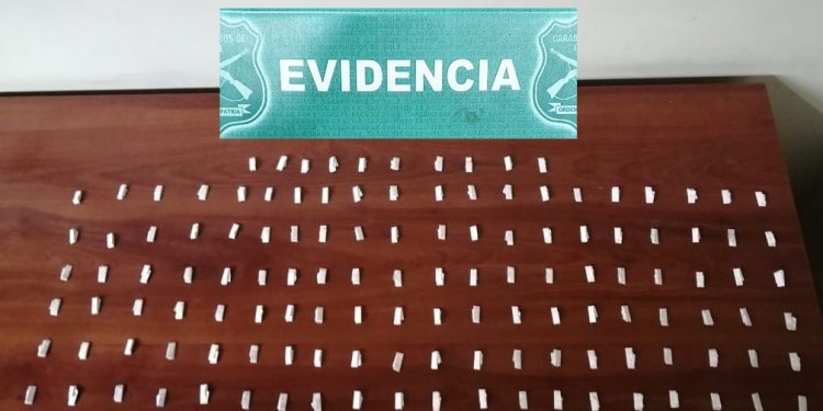 Detienen a sujeto en sector La Castilla cuando comercializaba droga