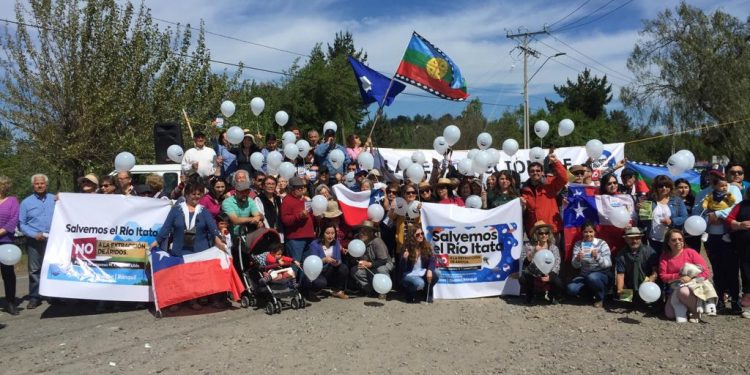 Comunidades de Ñuble protestan contra extracción de áridos