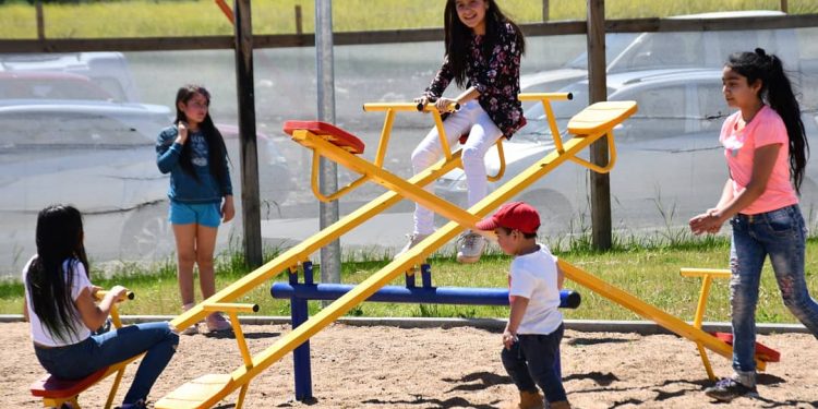 San Carlos: 302 familias recibieron las llaves de sus casas