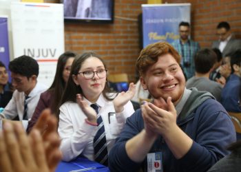Chillán Viejo elaboró estudio de la realidad juvenil de la comuna