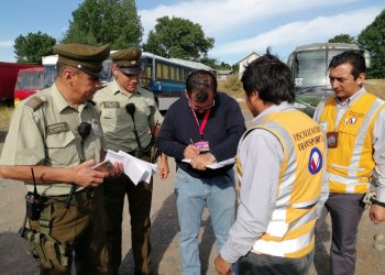 Dos vehículos escolares retirados y un detenido en San Nicolás