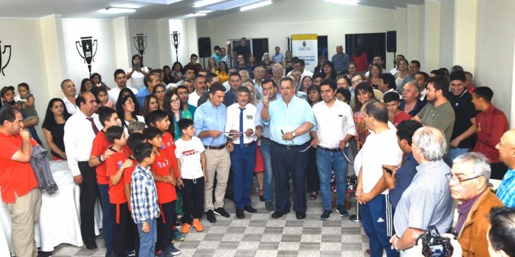 Inauguran remodelación de sede del club deportivo Cóndor