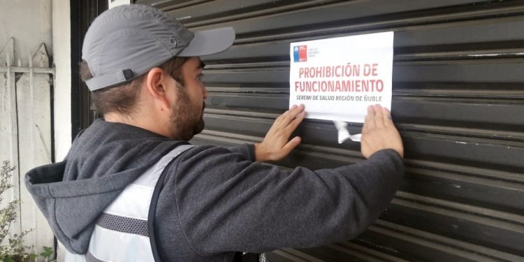 Prohíben funcionamiento a pizzería Le Moulin