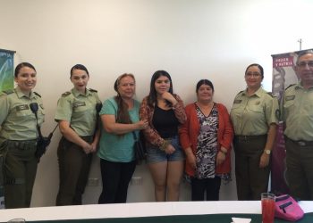 Chillán Viejo: Madre e hija se reencuentran tras 19 años de ausencia