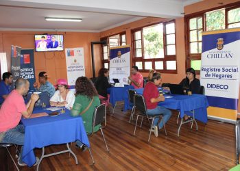 Feria de servicios ofrece atención especial a mujeres en situación de calle