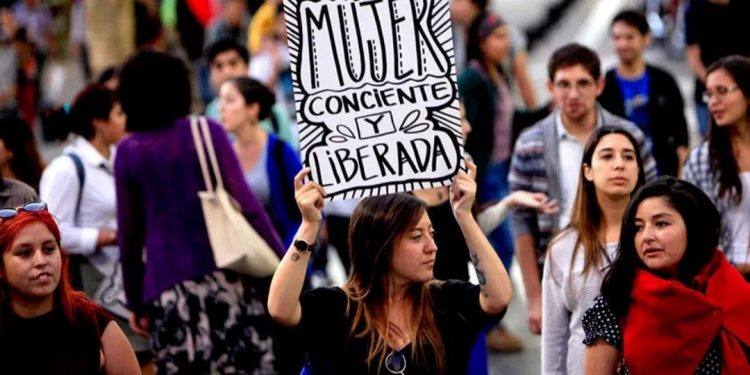 Cerca de 100 carabineras estarán desplegadas el 8M en Chillán