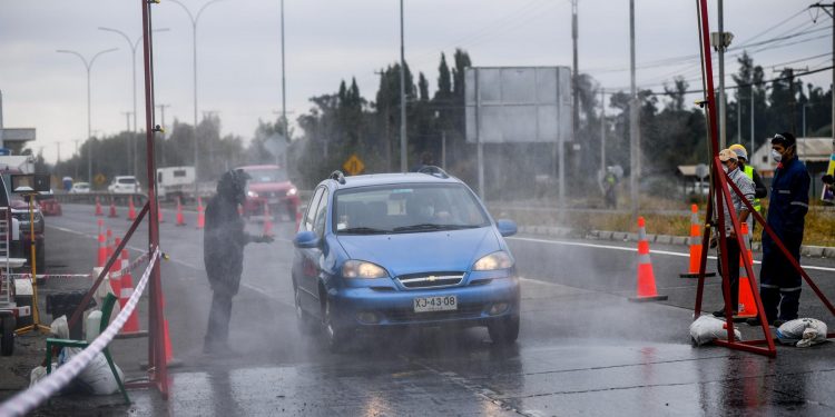 Instalan cámara termográfica y sanitización de vehículos en barrera norte