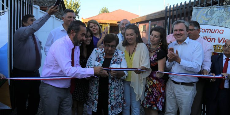 Chillán Viejo inauguró moderno y amplio espacio para los adultos mayores