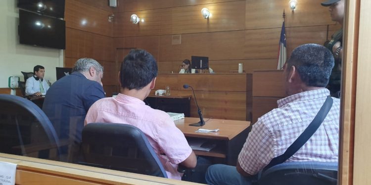 Formalizan a menor que mató a sus padres en Pemuco