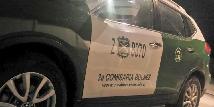 Bulnes: Detienen a siete personas que jugaban fútbol en multicancha