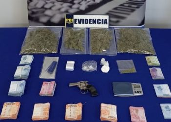 PDI detiene a dos sujetos, incauta marihuana y revólver en Ñiquén
