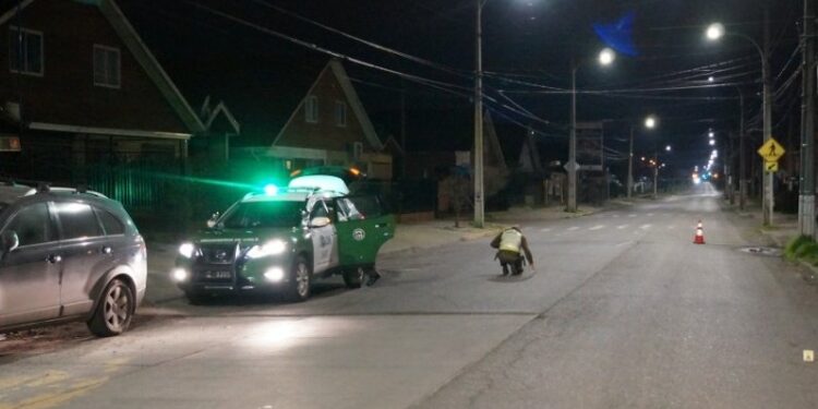 Buscan a conductor que se fugó tras colisión en Parque Lantaño que dejó a joven en estado grave