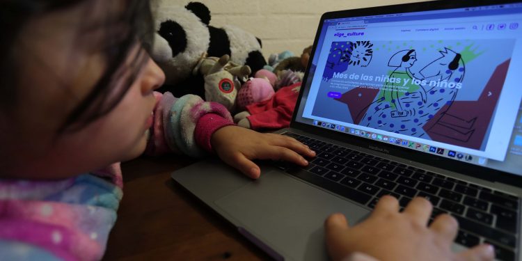 Invitan a participar en consulta sobre hábitos y prácticas de los públicos durante el confinamiento