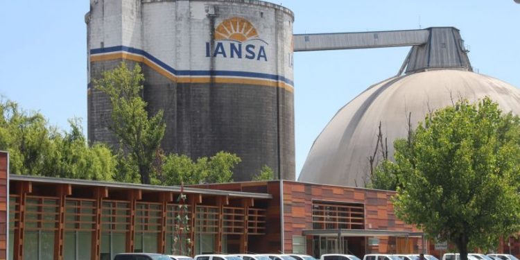 Iansa confirma cierre de planta Los Ángeles y concentrará producción de azúcar en Chillán