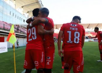 Ñublense derrota a Rangers 4-2 y es más puntero que nunca de la Primera B