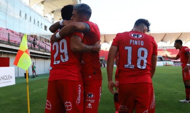 Ñublense derrota a Rangers 4-2 y es más puntero que nunca de la Primera B