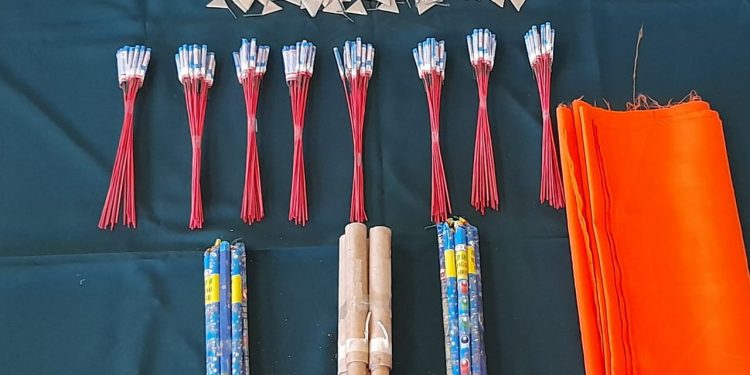 Incautan más de 200 fuegos artificiales que eran comercializados en Chillán
