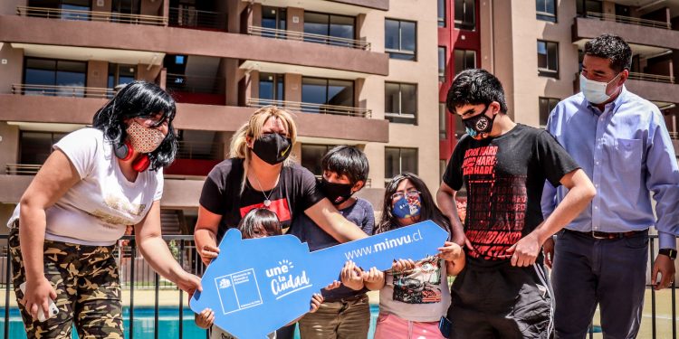 Inician entrega de 299 departamentos de Integración Social en Chillán