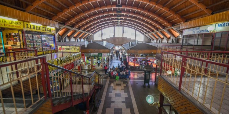 Mercado Techado de Chillán cerrará los domingos por sanitización