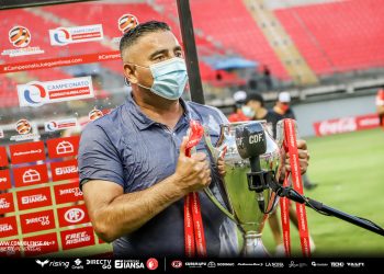 Jaime García renueva vínculo y se queda en Ñublense