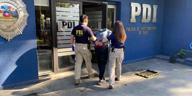 Detienen a sujeto acusado de atacar a mujer de 80 años para robar joyas y dinero