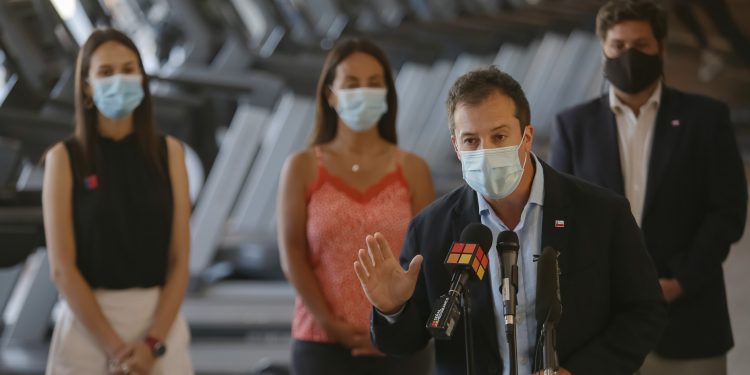 Ministro Palacios por «ferias delivery»: “No se planteó de buena forma”