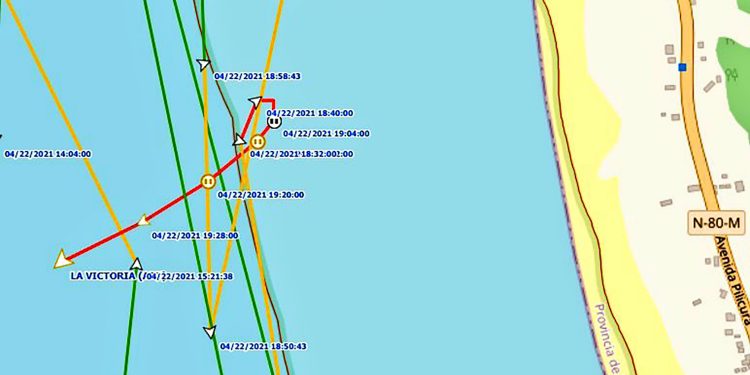 Barcos que pescaban cerca de la Lobería estaban en «norma»