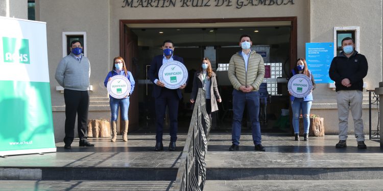 Chillán Viejo: Municipalidad recibe certificación por el cumplimiento de protocolos sanitarios