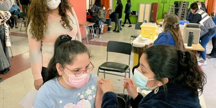 Ñuble inicia vacunación escolar contra el Covid-19