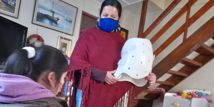 Menor de Los Volcanes y vecino de población Zañartu reciben ayuda municipal