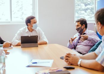 Buscan retener talentos académicos de Ñuble